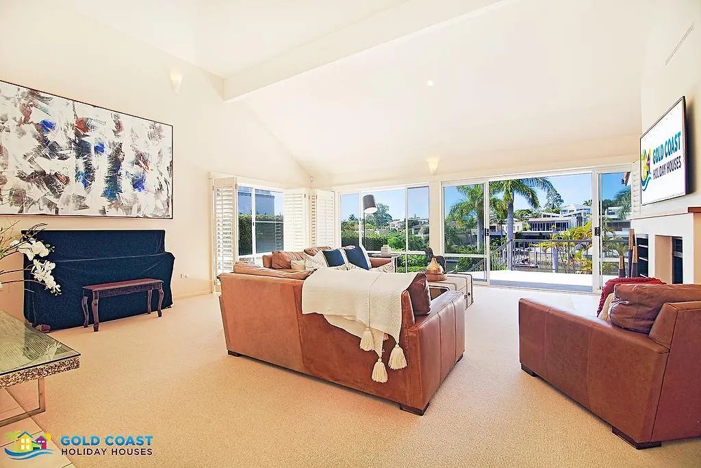 Holiday Home Coveside @ Sanctuary Cove Hope Island